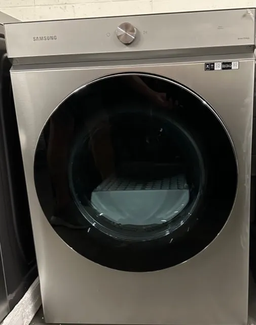 Samsung BESPOKE WF53BB8900AT 27 Inch Front Load Smart Washer with 5.3 cu. ft. Capacity   Samsung BESPOKE DVG53BB8900T 27 Inch Gas Smart Dryer with 7.6 Cu. Ft. Capacity